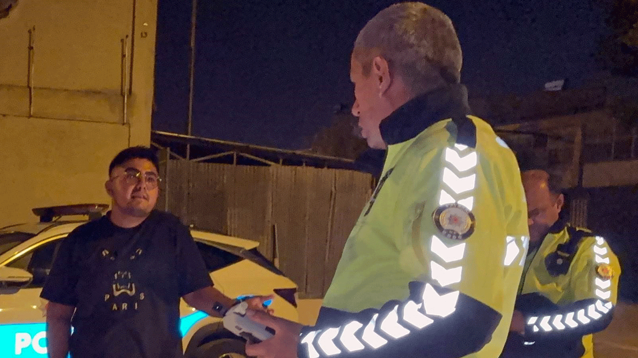 Foto - Kayseri’de plakasız araçla kaçan sürücü yakalandı! 17 bin 879 TL ceza kesildi