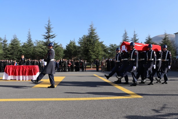 Foto - Kayseri'den acı haber geldi! Bir askerimiz şehit oldu