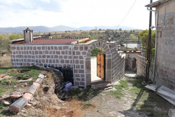 Foto - Kayserili adamın evinin altından çıktı! Tam 2 bin yıllık dev hazine! Gören şaşkına dönüyor
