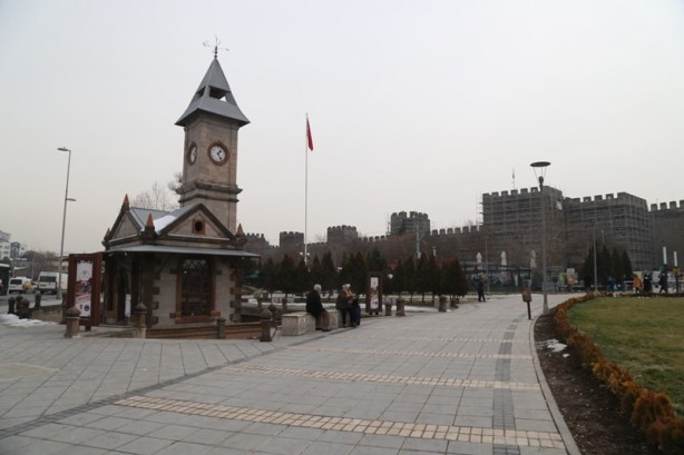 Foto - Kayseri'nin nadide eserlerinden: Saat Kulesi