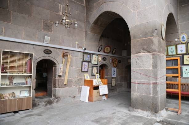 Foto - Kayseri'nin tarihi yapılarından: Hunat Hatun Külliyesi