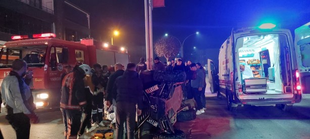 Foto - Kaza anı kamerada! Takla atan UTV'nin altında kaldılar...