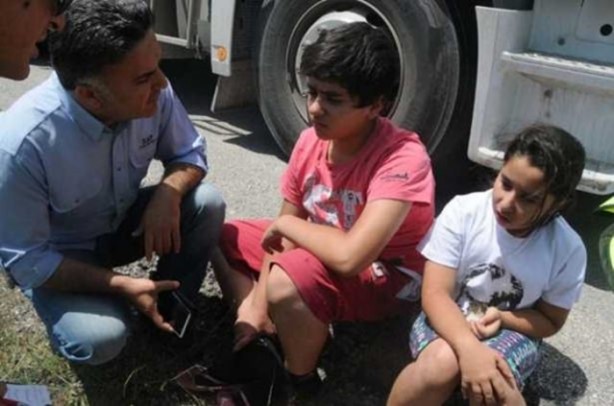 Foto - Kaza geçirdi ama kedisini bırakmadı