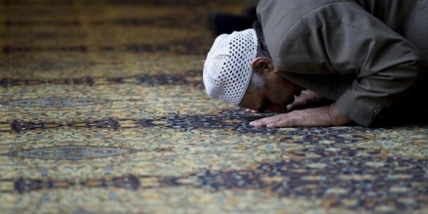 Foto - Kaza namazına nasıl niyet edilir? Kaza namazı nasıl kılınır?