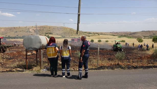 Kaza sonrası buğday tarlaları cayır cayır yandı