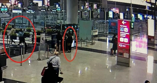 Foto - Kaza sonrası kaçan Yazar Eylem Tok ve oğlu New York'ta yüzleri gülerken görüntülendi!