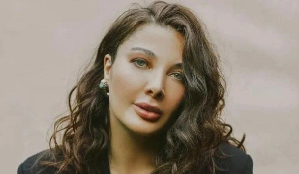 Foto - Kaza sonrası kaçan Yazar Eylem Tok ve oğlu New York'ta yüzleri gülerken görüntülendi!