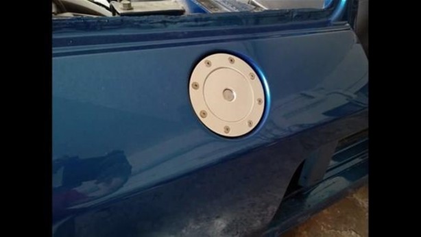 Foto - Kaza yapan otomobilini kendi onardı!