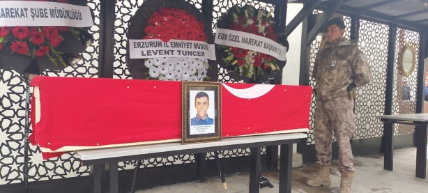 Foto - Kazada hayatını kaybeden özel harekat polisi toprağa verildi