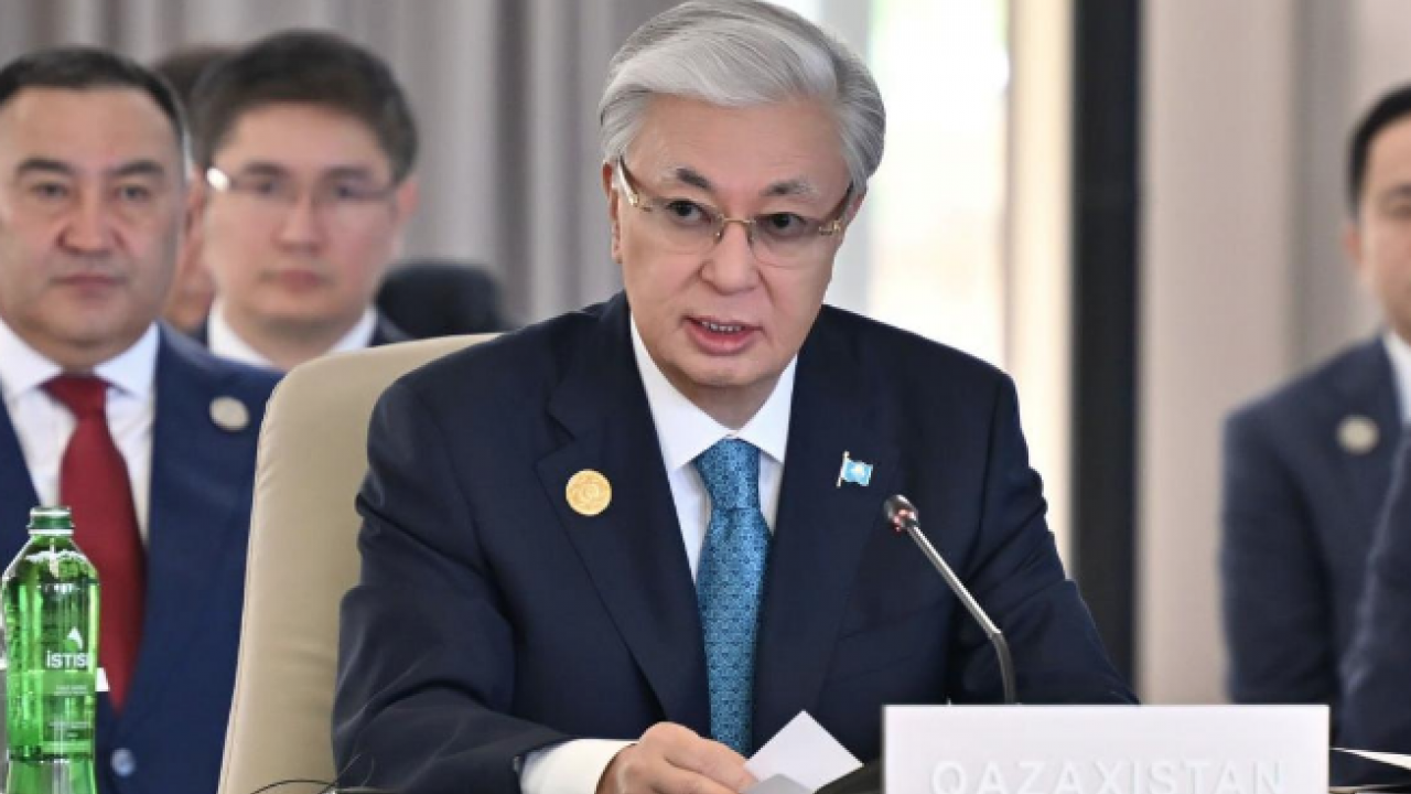 Kazakistan'da Tarihi Karar: Yapay Zeka Ortaöğretime Entegre Ediliyor
