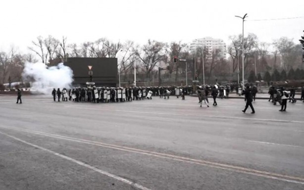 Foto - Kazakistan'dan korkunç görüntüler! Ruslar ayak bastı