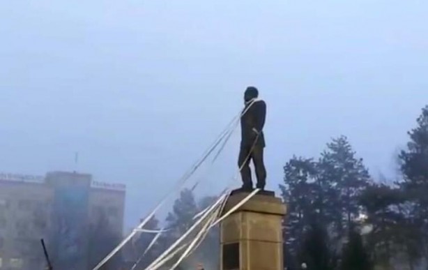 Foto - Kazakistan'dan korkunç görüntüler! Ruslar ayak bastı