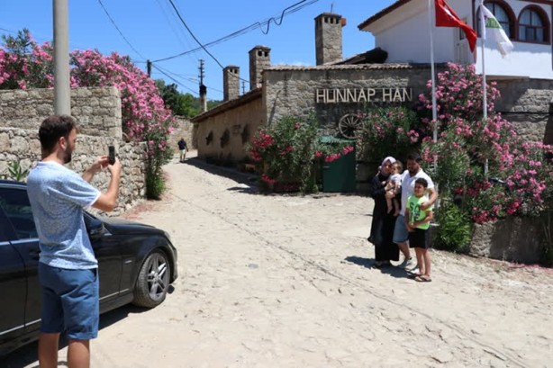 Foto - Kazdağları'nın otantik köyünden turist eksik olmuyor