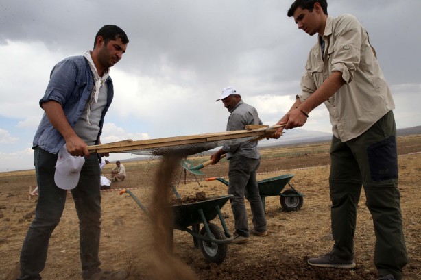 Foto - Kazdıkça fışkırıyor: Türk bilim insanlarından şaşırtan keşif! İlk kez görüldü! Gerçekten hayret verici… 