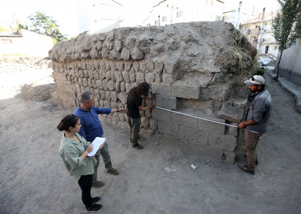 Foto - Kazdıkça fışkırıyor: Türk bilim insanlarından şaşırtan keşif! İlk kez görüldü! Gerçekten hayret verici… 