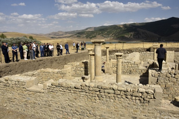 Foto - Kazdıkça tarih fışkıracak! Roma İmparatorluğu’nun doğu sınırında günümüze kadar ulaşabilmiş tek kalesi...