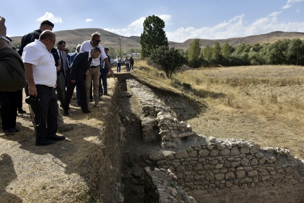Foto - Kazdıkça tarih fışkıracak! Roma İmparatorluğu’nun doğu sınırında günümüze kadar ulaşabilmiş tek kalesi...