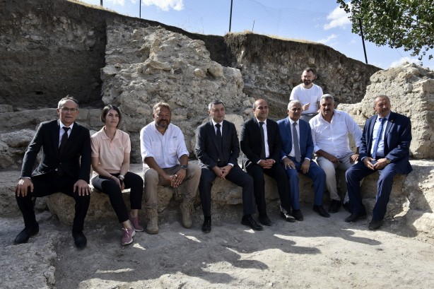 Foto - Kazdıkça tarih fışkıracak! Roma İmparatorluğu’nun doğu sınırında günümüze kadar ulaşabilmiş tek kalesi...