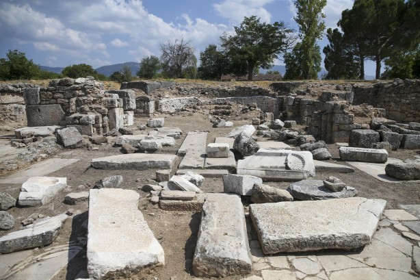 Foto - Kazdılar ve Antik Kent'ten bakın ne fışkırdı! Bölgede çok büyük bir hazine olduğu düşünülüyordu!