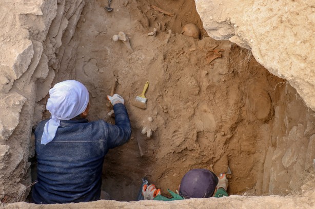 Foto - Kazdılar ve Antik Kent'ten bakın ne fışkırdı: Yer Van! Toprağı kazdıkça yerin altından tarih fışkırdı...