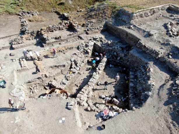 Kazı çalışmalarında ilginç bulgu! Kayserili gururlanmasın da ne yapsın