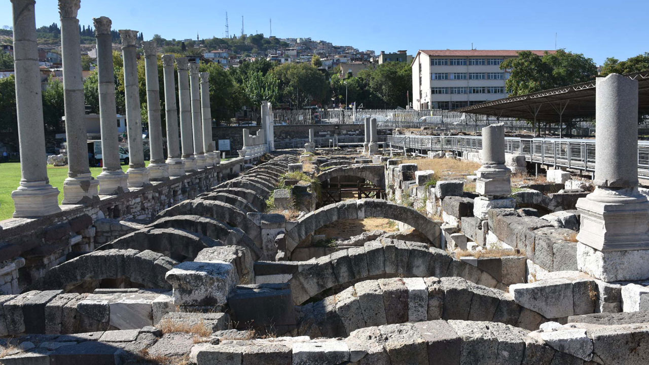 Foto - Kazılarda şaşırtan keşif! Osmanlı’nın izleri Smyrna’da ortaya çıktı