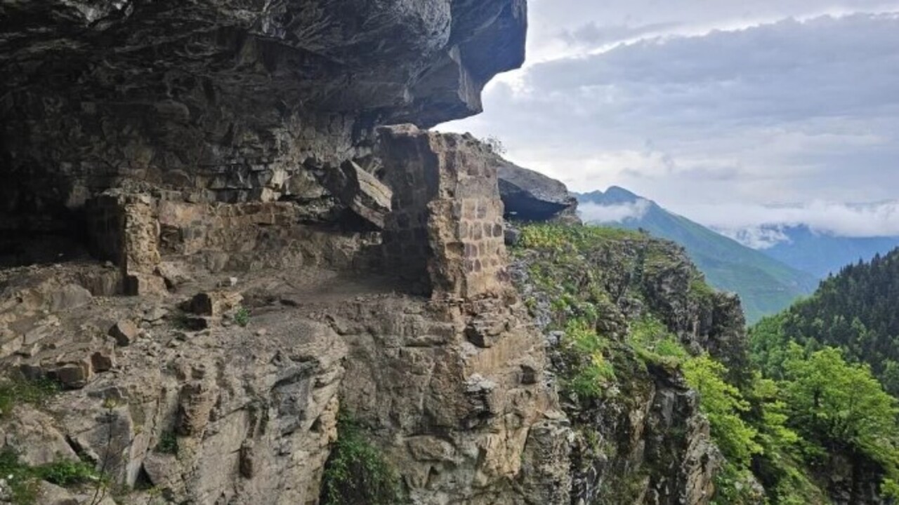 Foto - Kazma ve kürekle Orta Çağ’a yolculuk! Sadece tek bir kişi girebiliyor