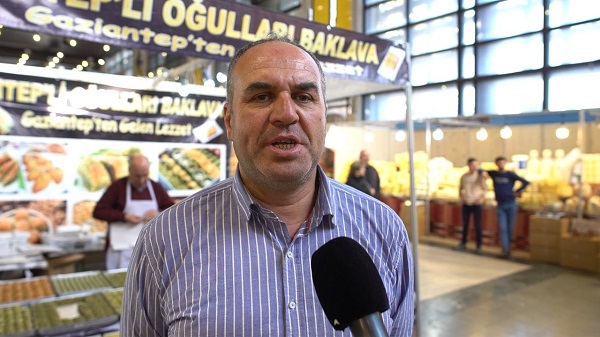 Foto - Kebabı en hızlı yiyen baklavayı kaptı