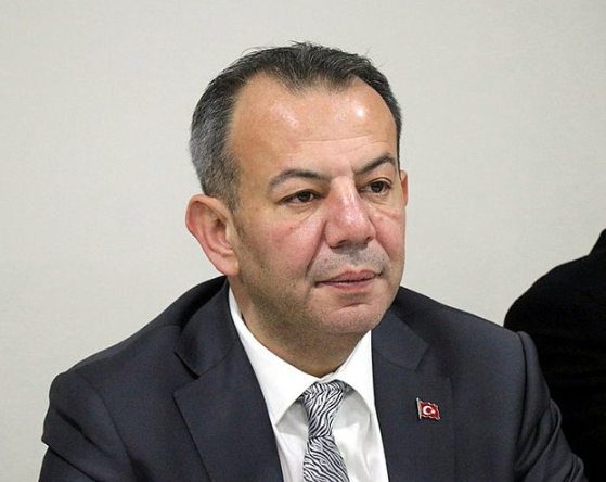 Foto - Kemal Kılıçdaroğlu rant asansöründe kaldı! Firma CHP'nin 'çantacısı' çıktı