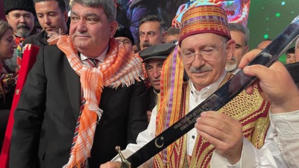 Foto - Kemal Kılıçdaroğlu'ndan "dünyayı sallayan bomba vaat" Orayı il yapacağım