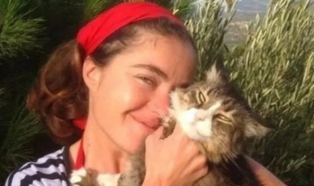 Foto - Kemal Sunal ile Garip filminde yer almıştı! Sunal'ın minik arkadaşı Fatoş'un son hali herkesi şaşırttı