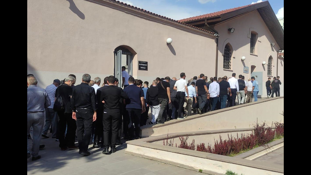 Foto - Kemalist zulmün sembol noktalarından biri... Vatandaşlar akın etti!