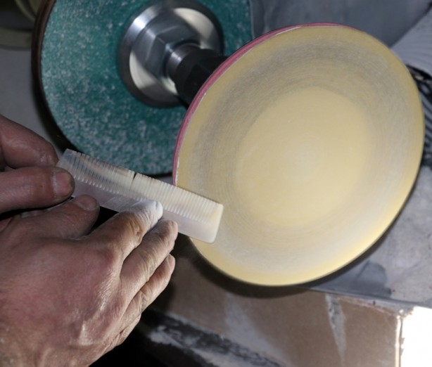 Foto - Kemik tarakçılığını yaşatmaya çalışıyor