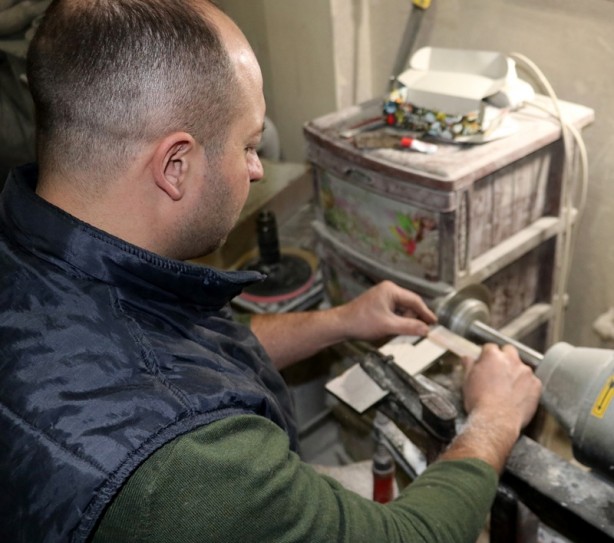 Foto - Kemik tarakçılığını yaşatmaya çalışıyor