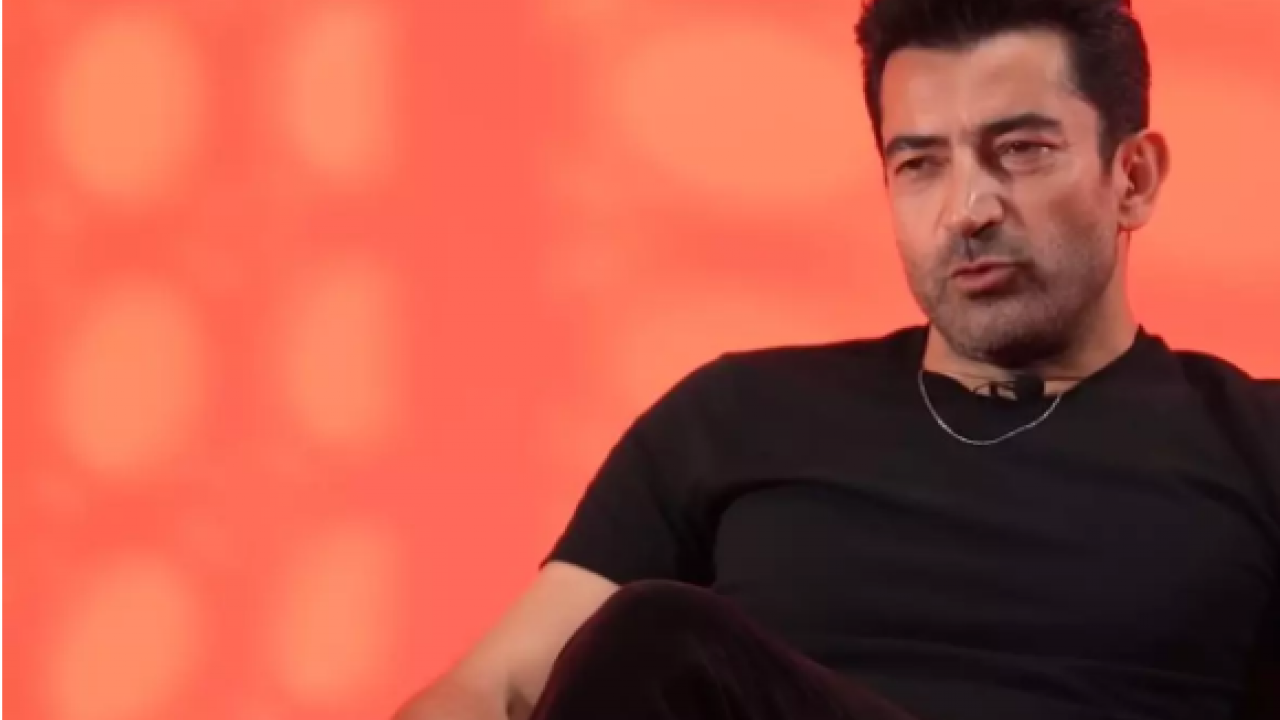 Foto - Kenan İmirzalıoğlu'na camide beklenmedik tepki