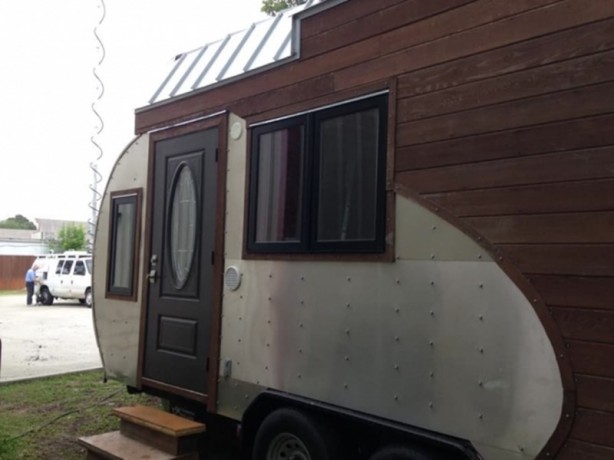 Foto - Kendi enerjisini üreten karavan