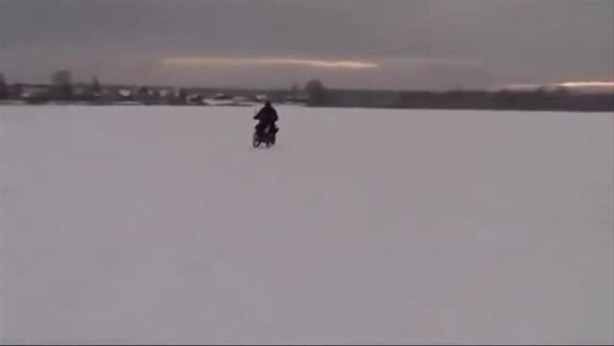 Foto - Kendi kış lastiğini yaptı! Siz de yapabilirsiniz!