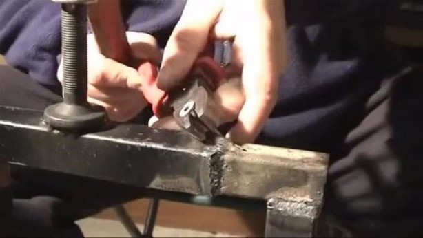 Foto - Kendi kış lastiğini yaptı! Siz de yapabilirsiniz!