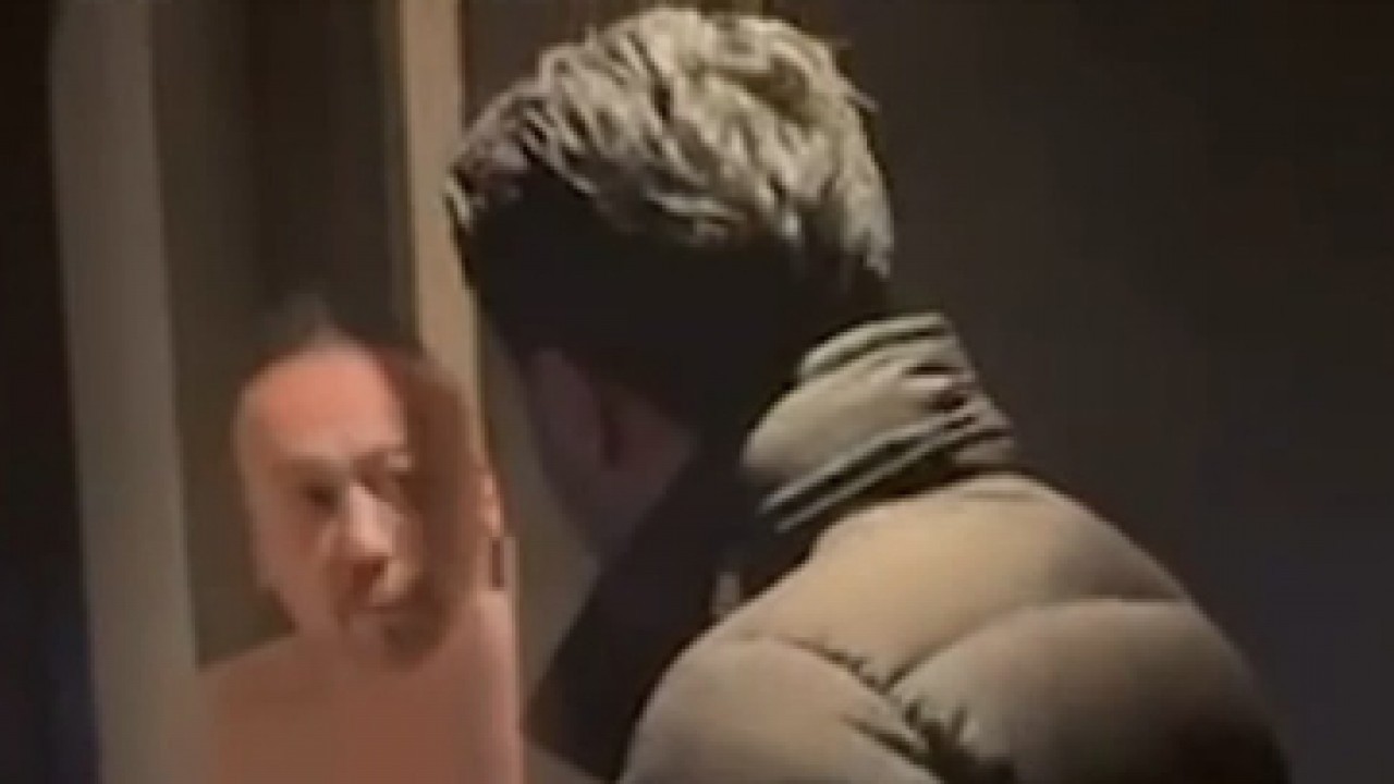 Kendi rezilliklerini gizlemek için... Ahlaksızlığı savunmak için sıralandılar