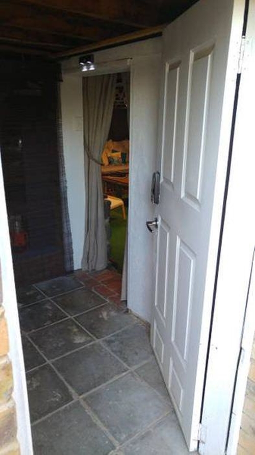 Foto - Kendi sinema salonunu kendi yaptı