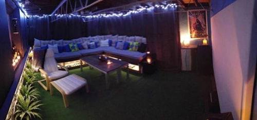 Foto - Kendi sinema salonunu kendi yaptı