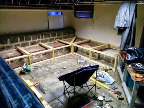 Foto - Kendi sinema salonunu kendi yaptı