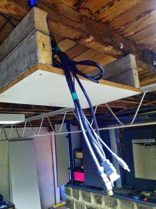 Foto - Kendi sinema salonunu kendi yaptı