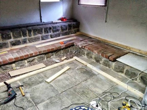 Foto - Kendi sinema salonunu kendi yaptı