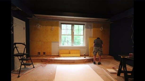 Foto - Kendi sinema salonunu yaptı!