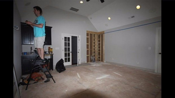 Foto - Kendi sinema salonunu yaptı!