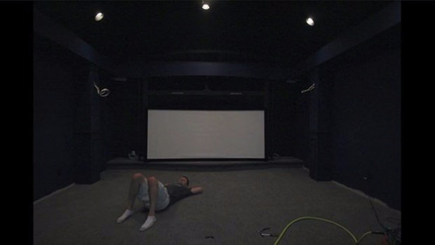 Foto - Kendi sinema salonunu yaptı!