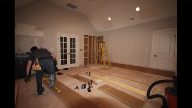 Foto - Kendi sinema salonunu yaptı!