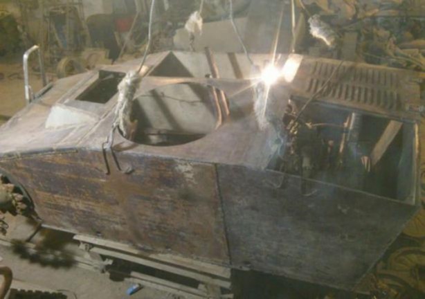 Foto - Kendi tankını yaptı