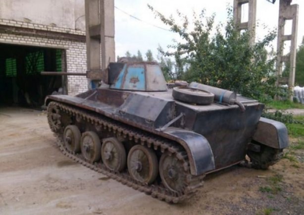 Foto - Kendi tankını yaptı